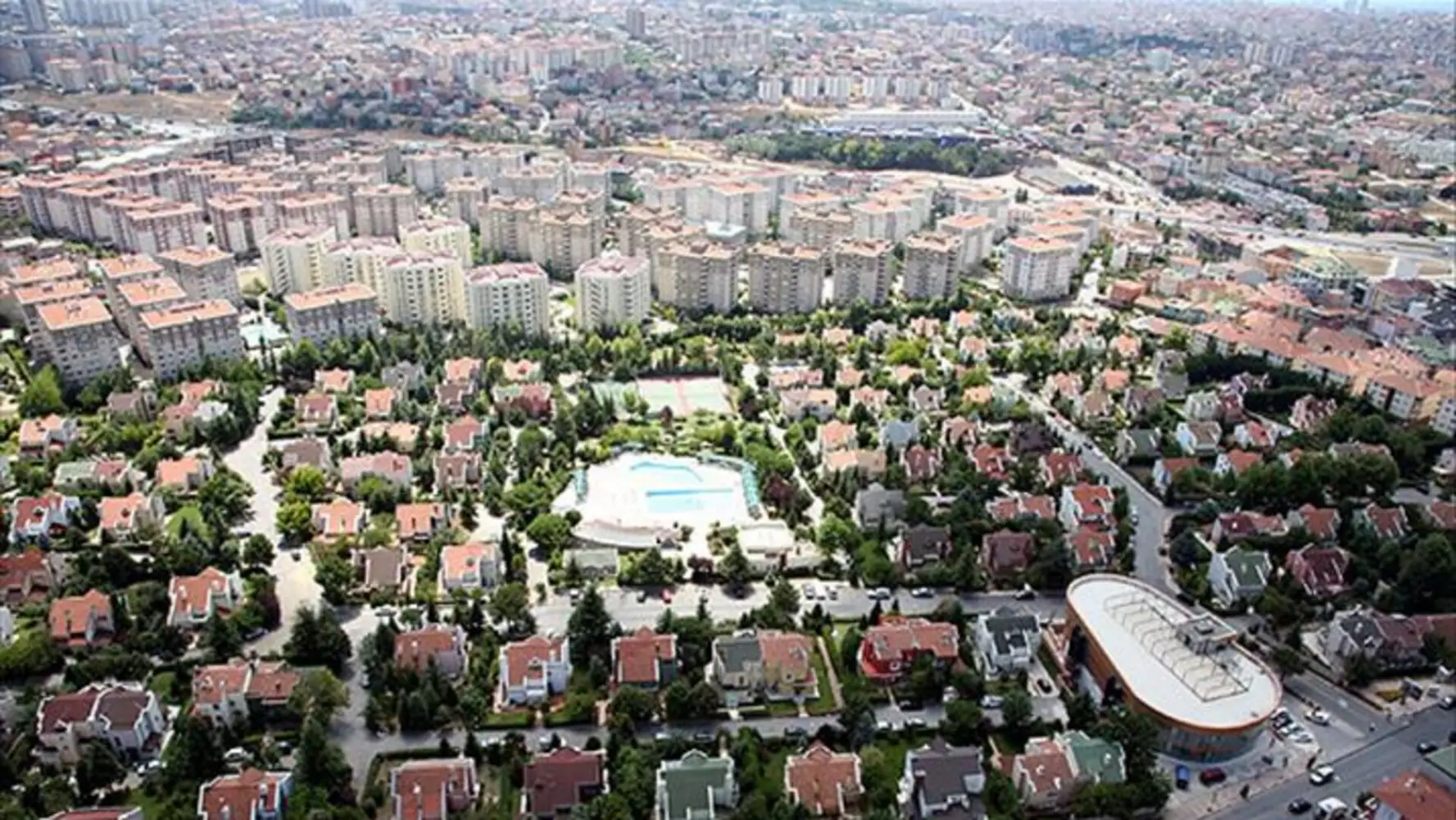 cekmekoy-geri-donusum-hurda_turker